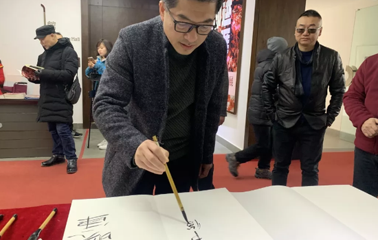 【来源：新浪文化】“印迹生涯”雷务武版画作品展在桂林市花桥美术馆开幕