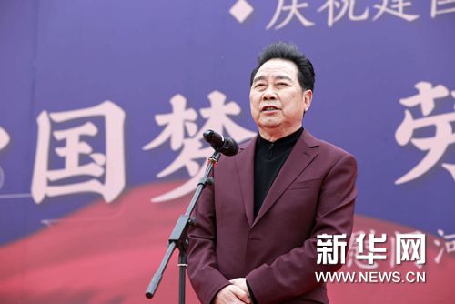 【来源：人民网】迎“五一” 河南文艺名家慰问进京务工创业者