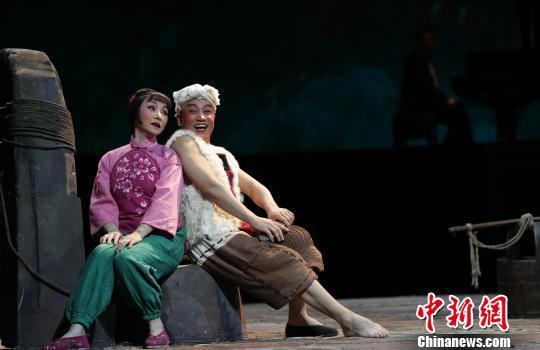 《王贵与李香香》演出片段。 杨迪 摄