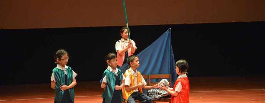 【来源：央广网】马来西亚学生用马来语演出《三国演义》舞台剧